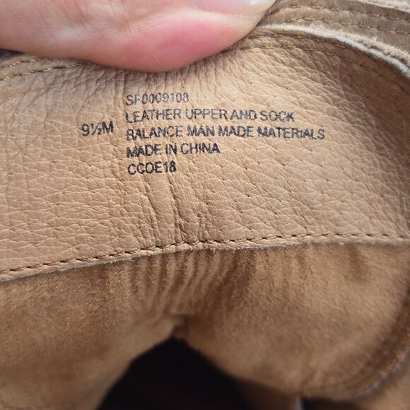 Sofft Sondra 9.5M Womens Light Taupe Leather Embossed Floral Block Heel GUC Nash - Picture 16 of 16